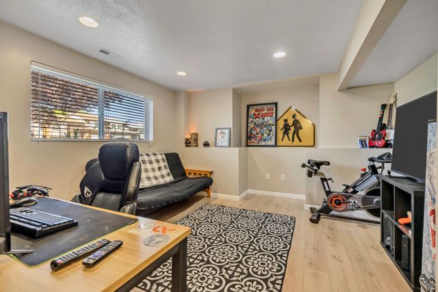 91 N 500 W, Clearfield, UT 84015