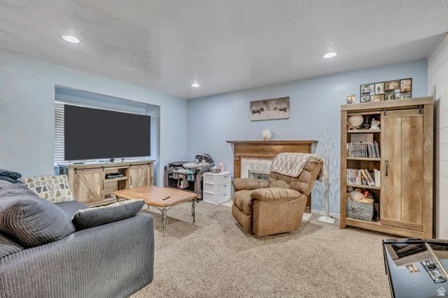 91 N 500 W, Clearfield, UT 84015