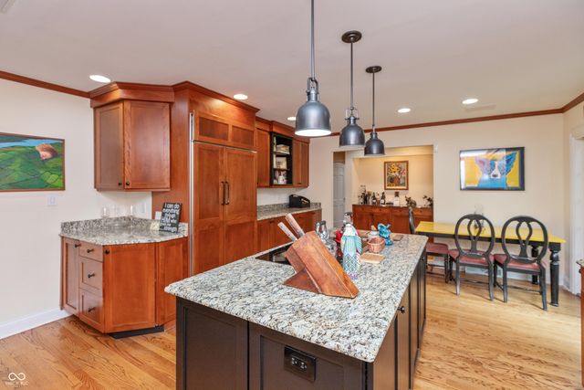 8535 Washington Boulevard, Indianapolis, IN 46240