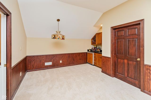 8535 Washington Boulevard, Indianapolis, IN 46240