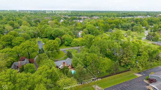 8535 Washington Boulevard, Indianapolis, IN 46240