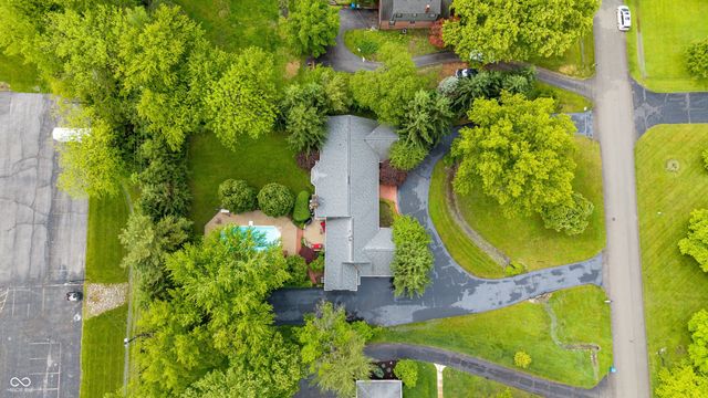 8535 Washington Boulevard, Indianapolis, IN 46240