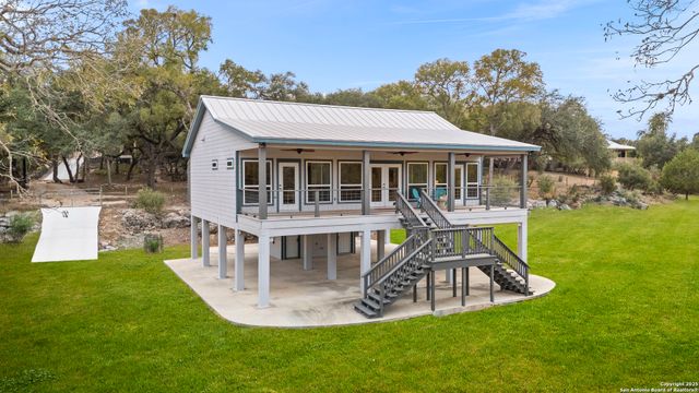 1245 Phantom Rider, Spring Branch, TX 78070