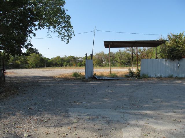 2822 Childs Street, Dallas, TX 75203