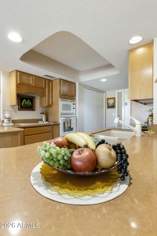 26020 S FLAME TREE Drive, Sun Lakes, AZ 85248