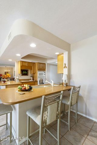 26020 S FLAME TREE Drive, Sun Lakes, AZ 85248