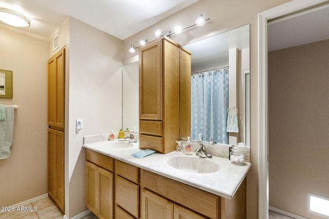 26020 S FLAME TREE Drive, Sun Lakes, AZ 85248