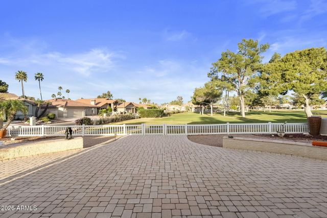 26020 S FLAME TREE Drive, Sun Lakes, AZ 85248