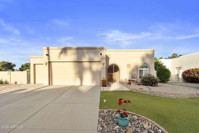 26020 S FLAME TREE Drive, Sun Lakes, AZ 85248