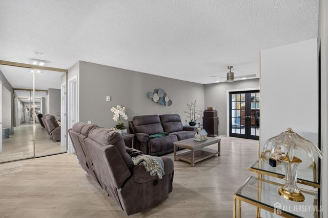 484 Fairton Drive Drive A, Monroe, NJ 08831