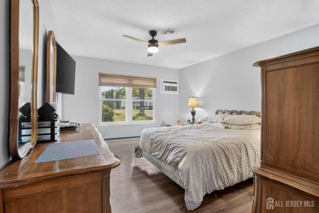 484 Fairton Drive Drive A, Monroe, NJ 08831