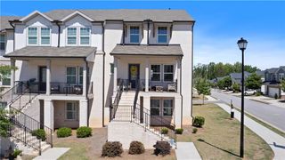 3564 SHORE WOOD Avenue, Lawrenceville, GA 30044
