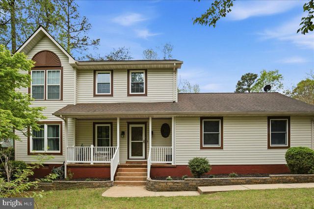 21314 S ESSEX DR, Lexington Park, MD 20653