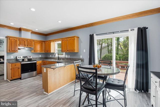 21314 S ESSEX DR, Lexington Park, MD 20653