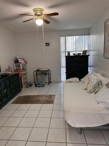 17560 Atlantic Boulevard 109, Sunny Isles Beach, FL 33160