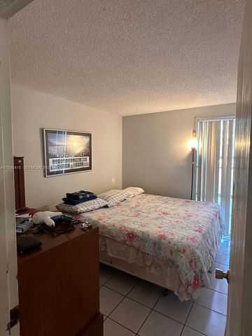 17560 Atlantic Boulevard 109, Sunny Isles Beach, FL 33160
