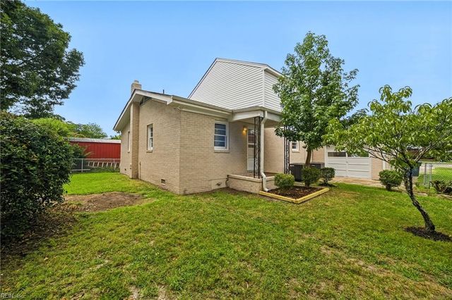 902 Center AVE, Newport News, VA 23605