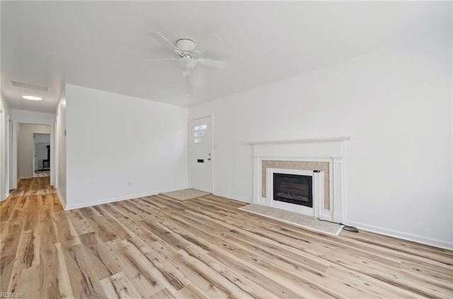 902 Center AVE, Newport News, VA 23605