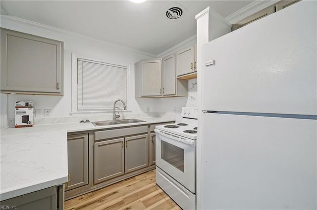 902 Center AVE, Newport News, VA 23605