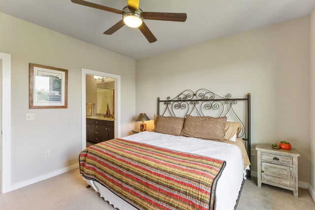 1900 Barton Springs RD 5032, Austin, TX 78704