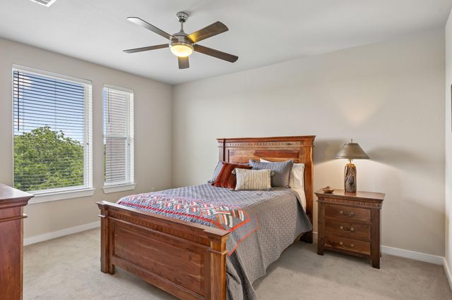 1900 Barton Springs RD 5032, Austin, TX 78704