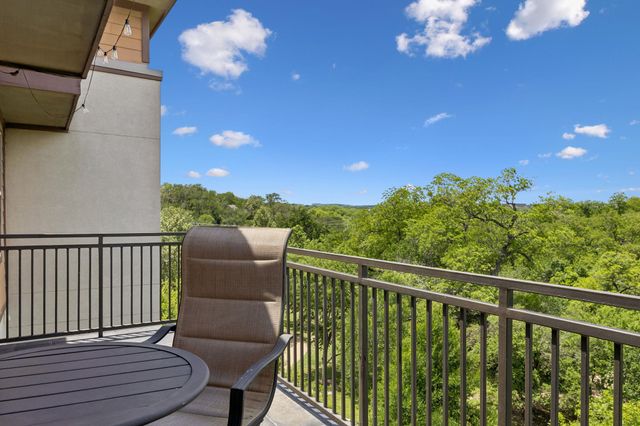 1900 Barton Springs RD 5032, Austin, TX 78704