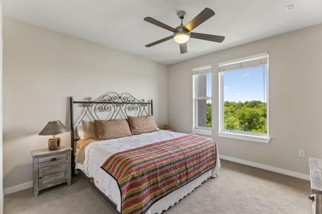 1900 Barton Springs RD 5032, Austin, TX 78704