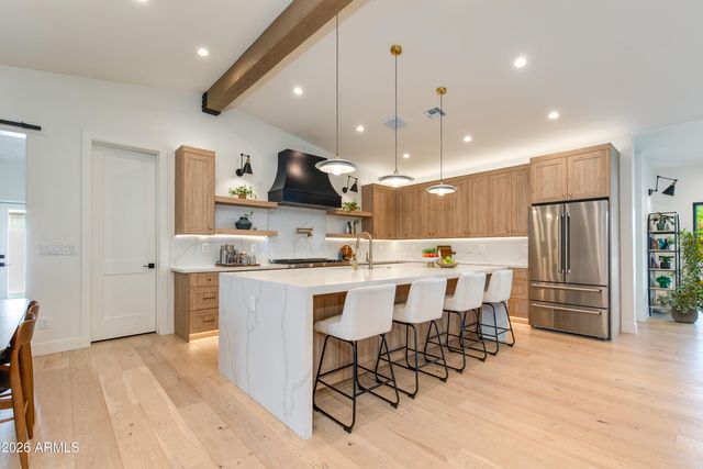 3010 E GLENROSA Avenue, Phoenix, AZ 85016