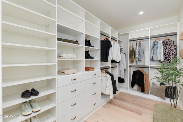 3010 E GLENROSA Avenue, Phoenix, AZ 85016