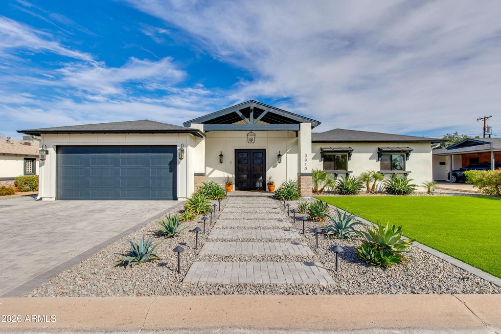 3010 E GLENROSA Avenue, Phoenix, AZ 85016