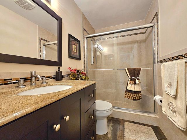 3208 SE 11th Street 102, Pompano Beach, FL 33060