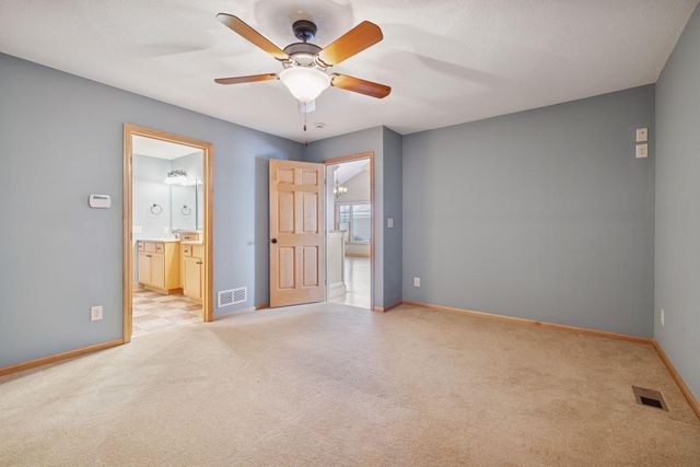 1336 Palisade Path, Woodbury, MN 55129