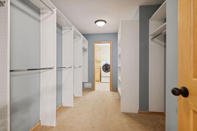 1336 Palisade Path, Woodbury, MN 55129