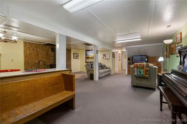 1346 Old Salem Road, Lanesville, IN 47136