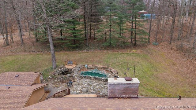 1346 Old Salem Road, Lanesville, IN 47136