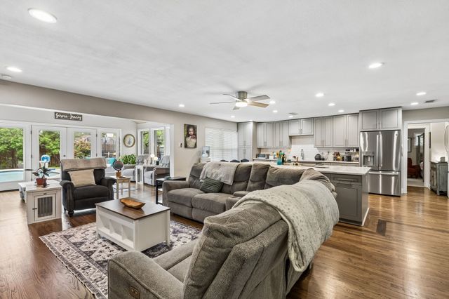 14371 Olympic Drive, Farmers Branch, TX 75234