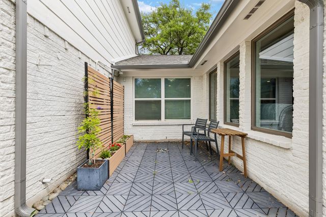 14371 Olympic Drive, Farmers Branch, TX 75234