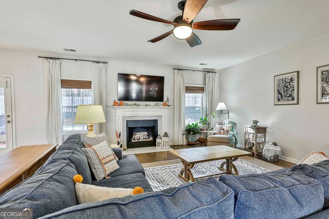 33 Doolittle Court, Newnan, GA 30265