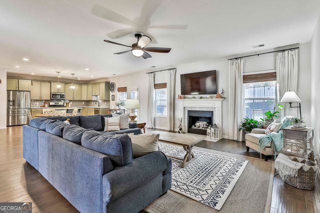 33 Doolittle Court, Newnan, GA 30265