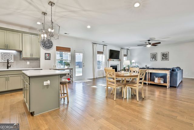 33 Doolittle Court, Newnan, GA 30265