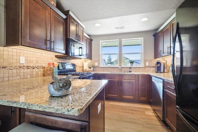 18919 E FAIRVIEW AVE Ave, Spokane Valley, WA 99027