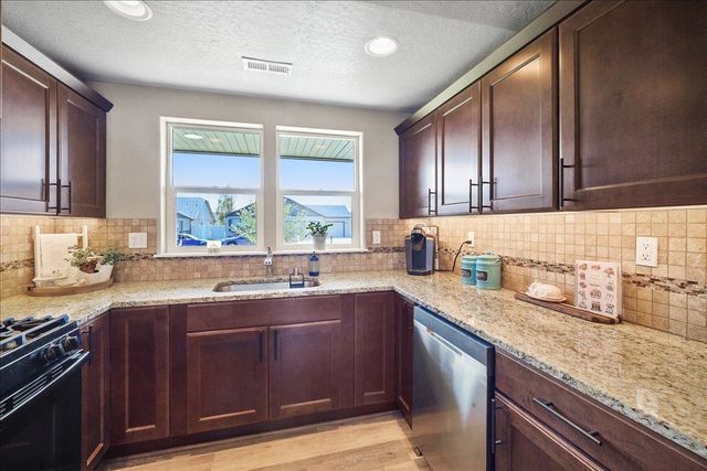 18919 E FAIRVIEW AVE Ave, Spokane Valley, WA 99027