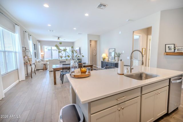 40889 W HILLMAN Drive, Maricopa, AZ 85138