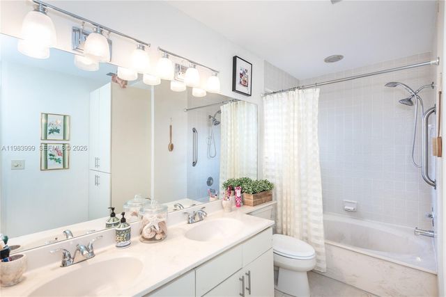 3212 Arbor Ln 2407, Hollywood, FL 33021