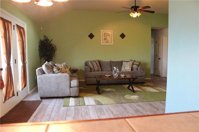 21206 River Lark Ln Lane, Edmond, OK 73012