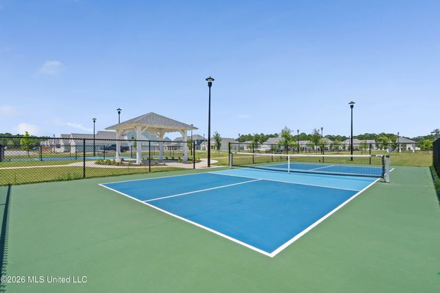 430 Pimento Circle, Ocean Springs, MS 39564