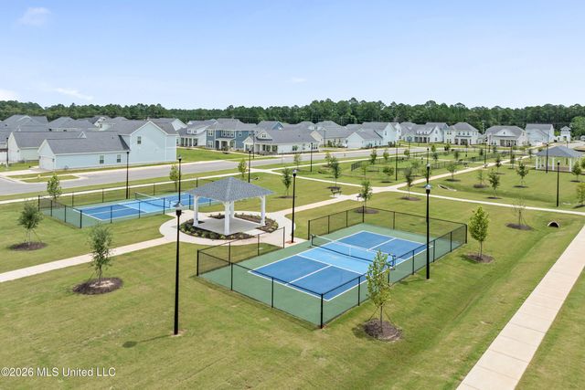 430 Pimento Circle, Ocean Springs, MS 39564