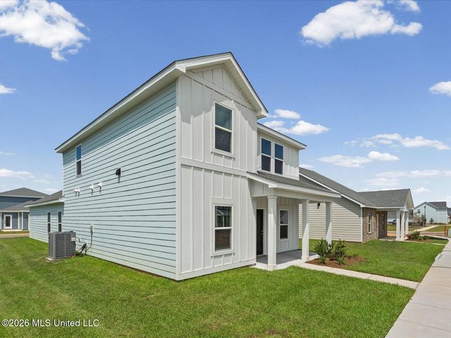 430 Pimento Circle, Ocean Springs, MS 39564