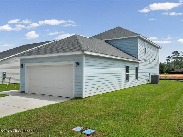 430 Pimento Circle, Ocean Springs, MS 39564