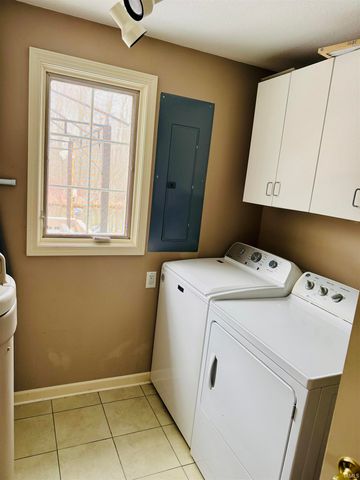 11397 NE Wawasee Drive, Syracuse, IN 46567